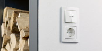 JUNG KNX Taster F 10 bei Elektro-Team Hilbert GmbH in Kelkheim