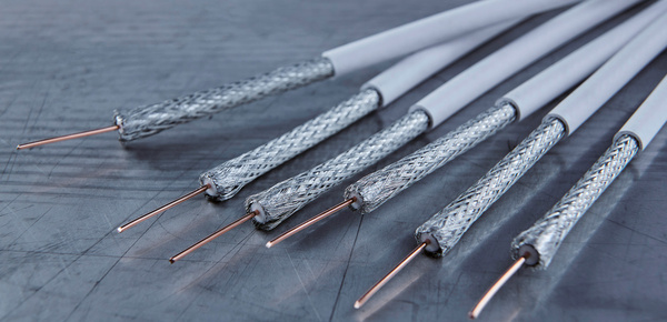 Kabel- und Steckverbinder bei Elektro-Team Hilbert GmbH in Kelkheim